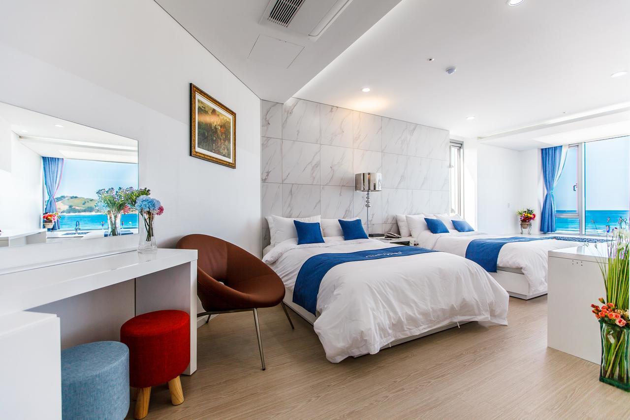 Blue Spring Hotel Чеджудо Экстерьер фото