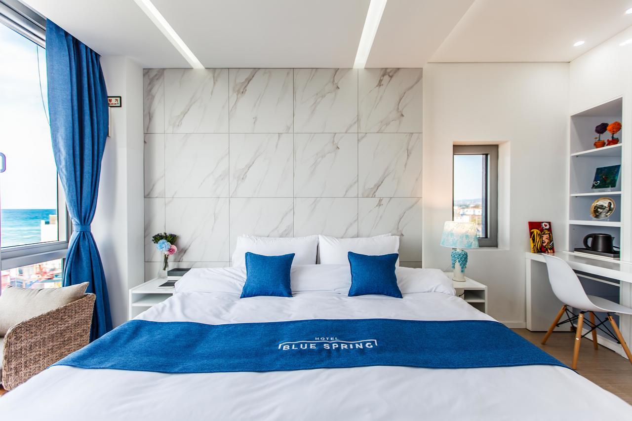 Blue Spring Hotel Чеджудо Экстерьер фото