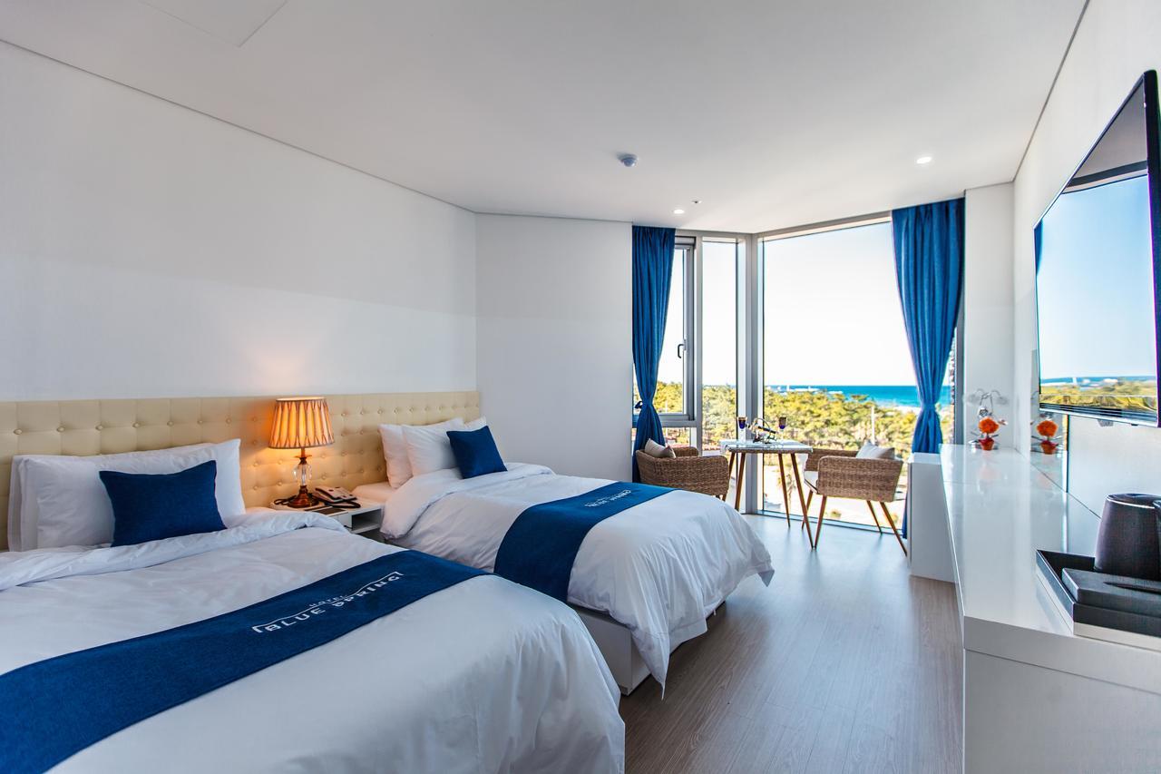 Blue Spring Hotel Чеджудо Экстерьер фото