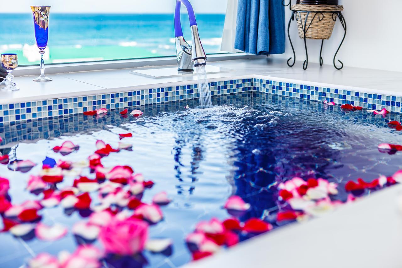 Blue Spring Hotel Чеджудо Экстерьер фото