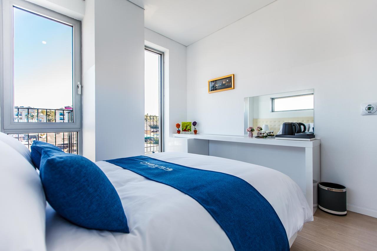 Blue Spring Hotel Чеджудо Экстерьер фото