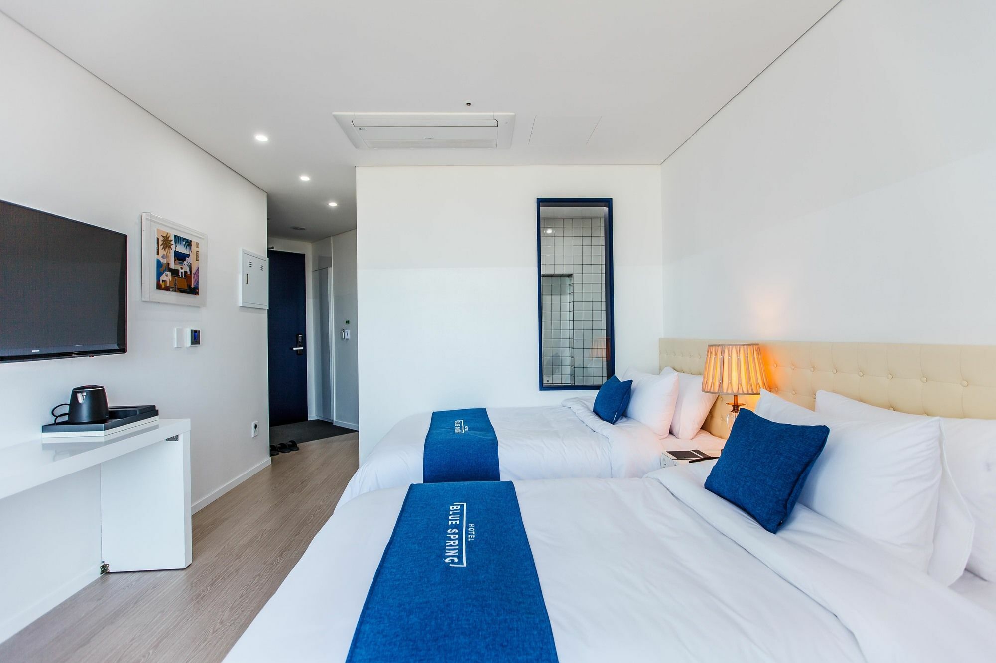 Blue Spring Hotel Чеджудо Экстерьер фото