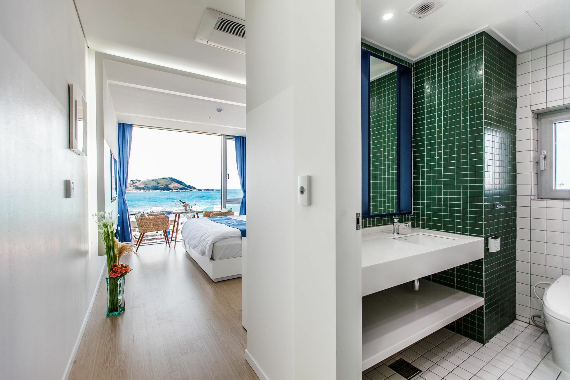 Blue Spring Hotel Чеджудо Экстерьер фото